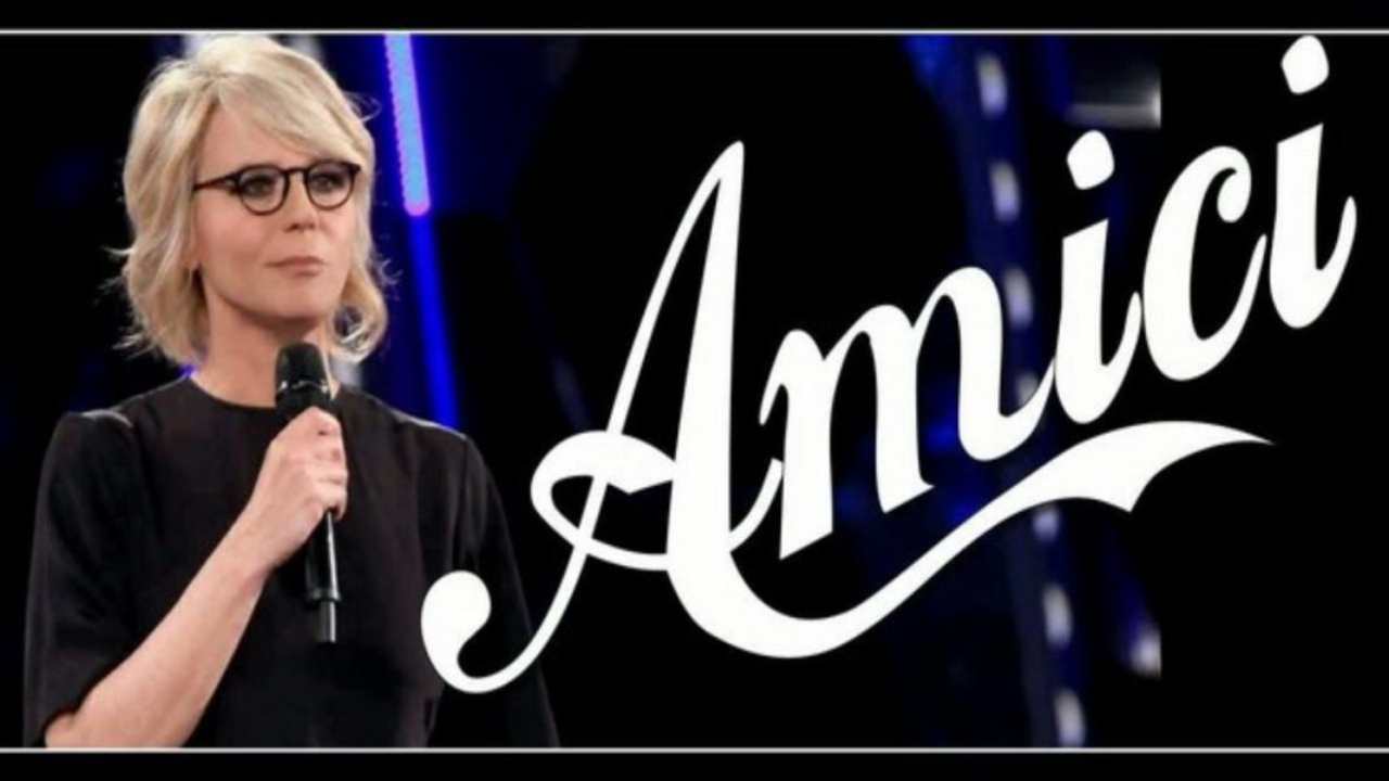 Maria De Filippi presentatrice di 'Amici'