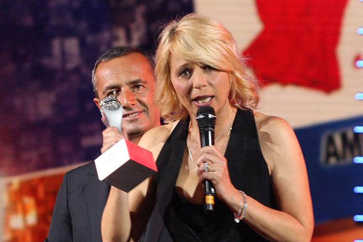 Maria De Filippi a Verona per una premiazione