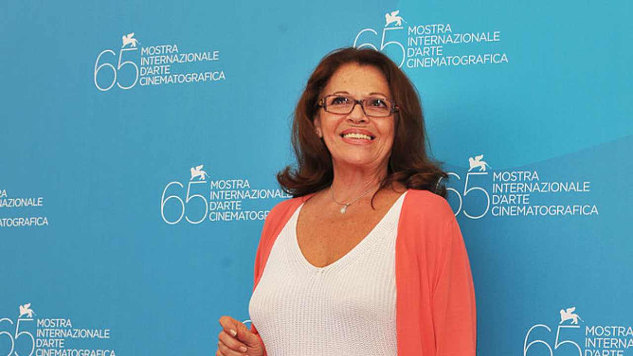 Valeria Fabrizi sorridente a Venezia