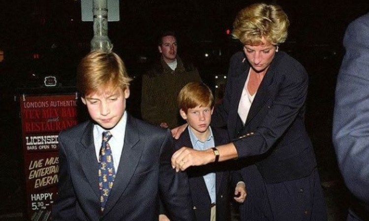 Lady Diana con i figli