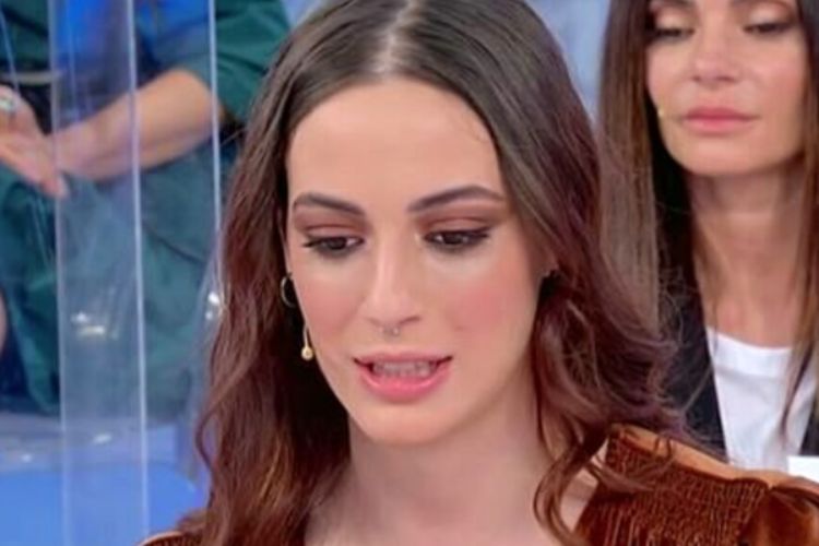 Roberta Giusti in onda su Canale 5 in Uomini e Donne