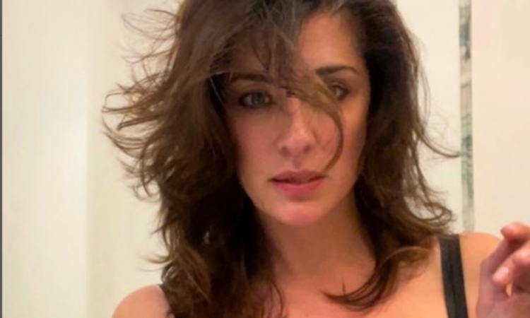 Elisa Isoardi , la svolta sexy 