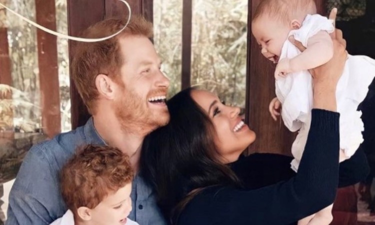 Meghan e Harry- foto di famiglia