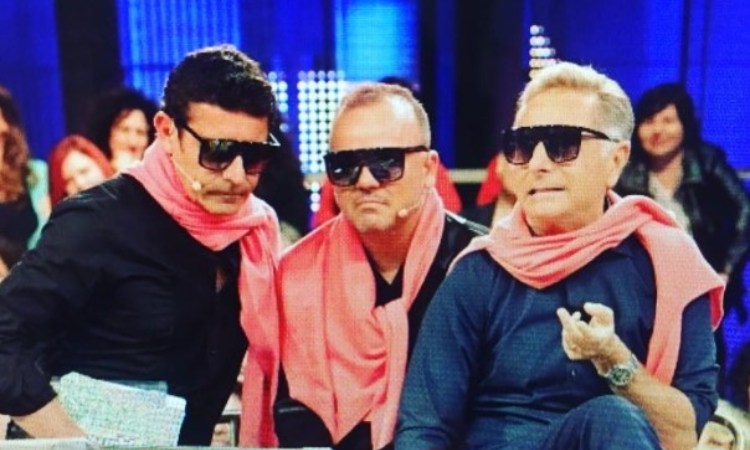 Paolo Bonolis, Luca Laurenti e Gigi D'Alessio 