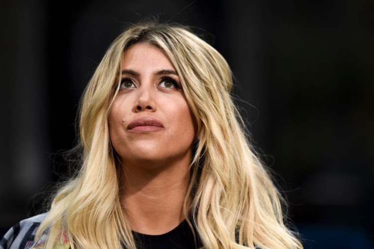 Wanda nara messaggi altro giocatore