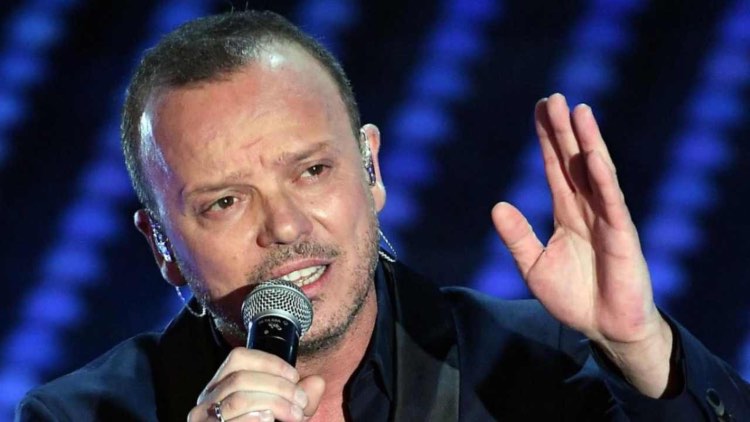 Gigi D'Alessio malattia nella sua vita