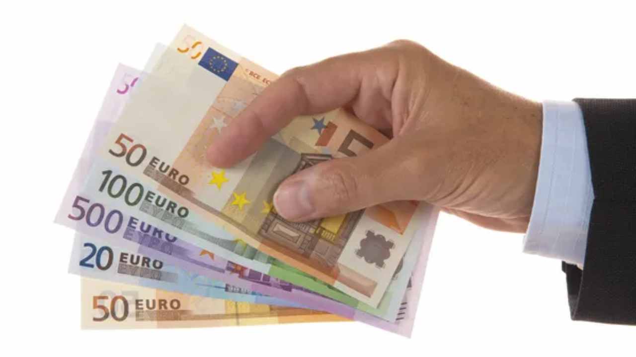 Bonus da 445 euro (fonte web) (1)