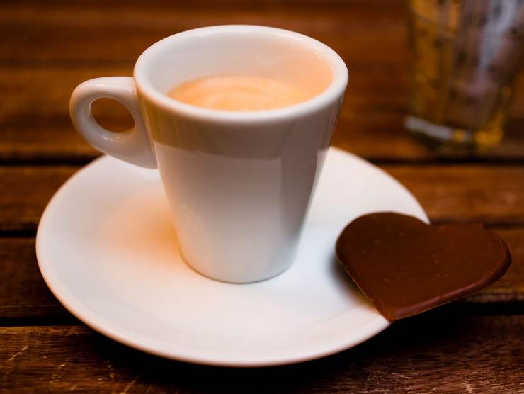 Caffè e cioccolato aiutano a ristabilire i valori della pressione sanguigna (fonte web) (1)