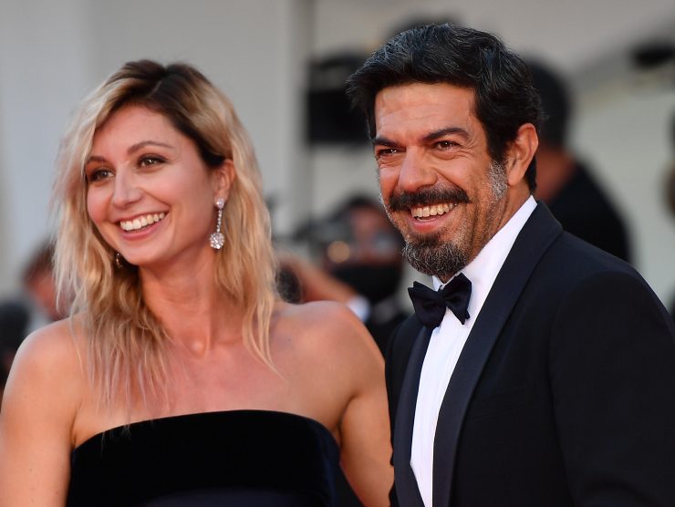 Pierfrancesco Favino e la compagna Anna Ferzetti (foto ansa) Topicnews.it