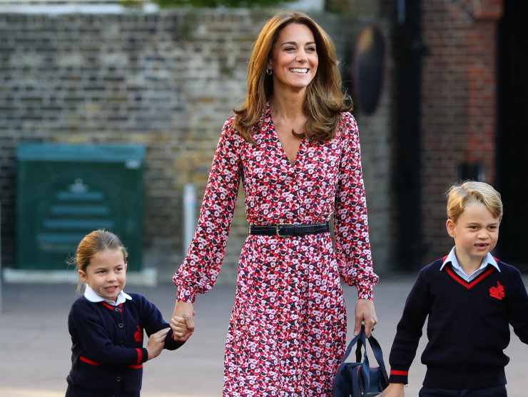 Kate e i principini George e Charlotte (fonte web)