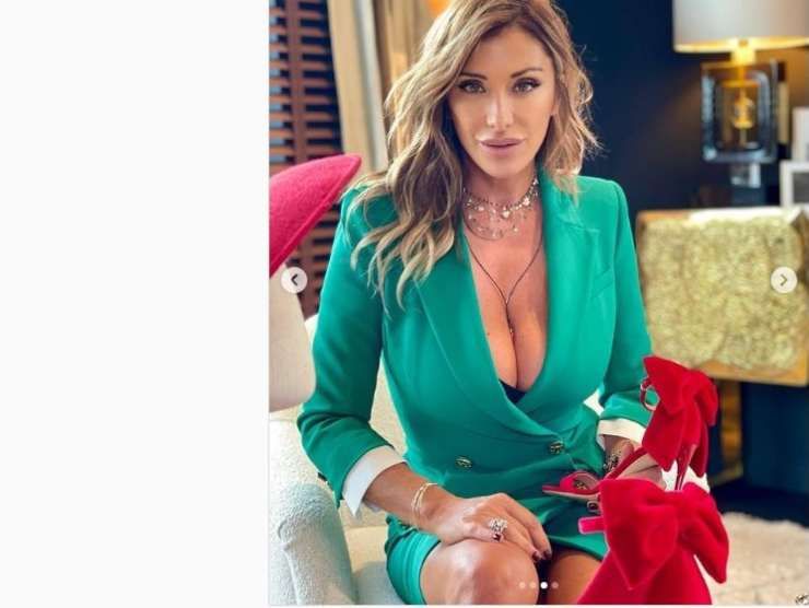 Sabrina Salerno (Instagram) 30.9.2022 topic news